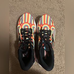 Brooks women’s Adrenaline GTS 22